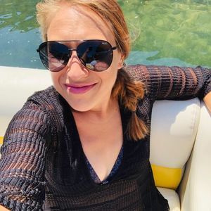 Meet your Posher, Jen